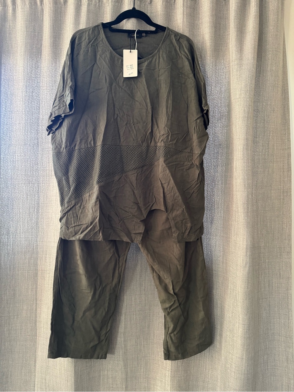 NWT dark green linen pants and top set